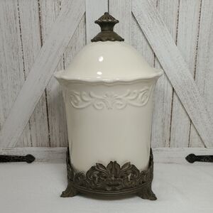 Chris Madden Corvella Ivory Canister With Metal Stand JCPenney